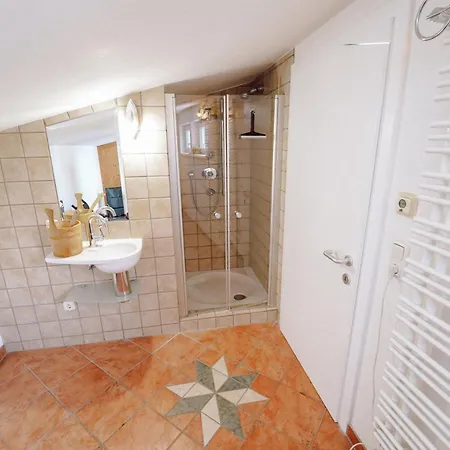 Schlafgut Kuessler - 70m Vom Express * Zell am See