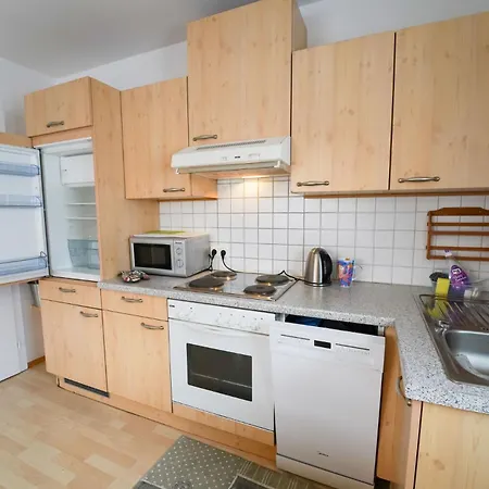 Schlafgut Kuessler - 70m Vom Express Apartment