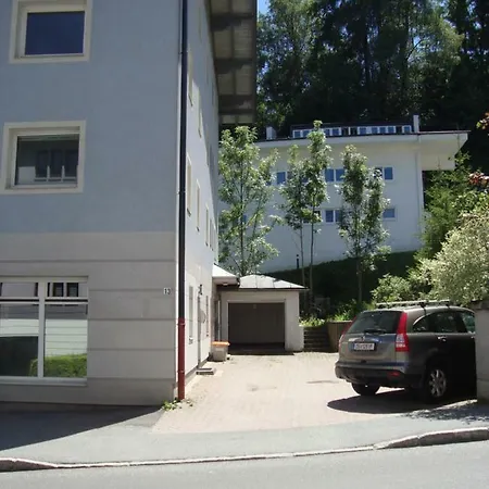 Schlafgut Kuessler - 70m Vom Express Daire *