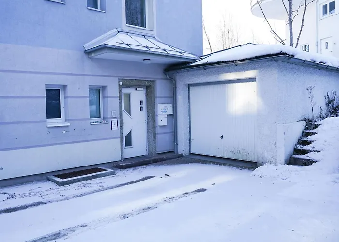 Schlafgut Kuessler - 70m Vom Express アパート