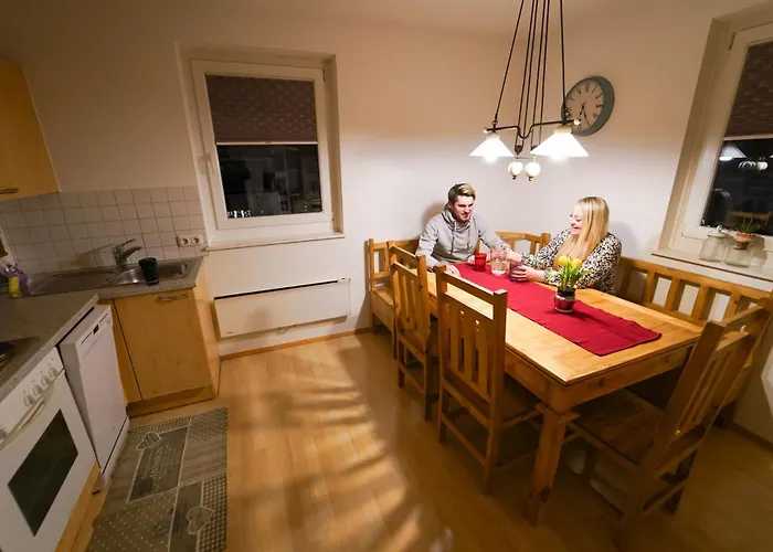 Апартаменти Schlafgut Kuessler - 70m Vom Express Целль-ам-Зеє