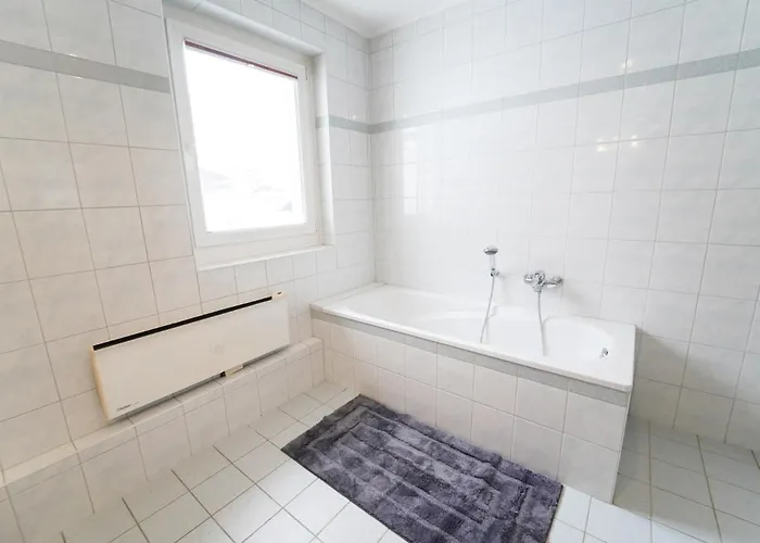 Schlafgut Kuessler - 70m Vom Express Apartment Zell am See