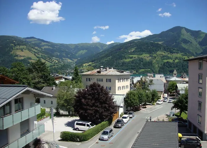 Schlafgut Kuessler - 70m Vom Express Zell am See