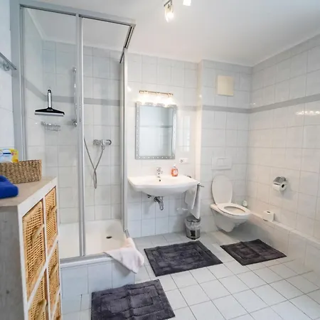 Schlafgut Kuessler - 70m Vom Express * Zell am See