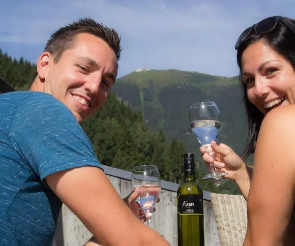 Schlafgut Kuessler - 70m Vom Express *